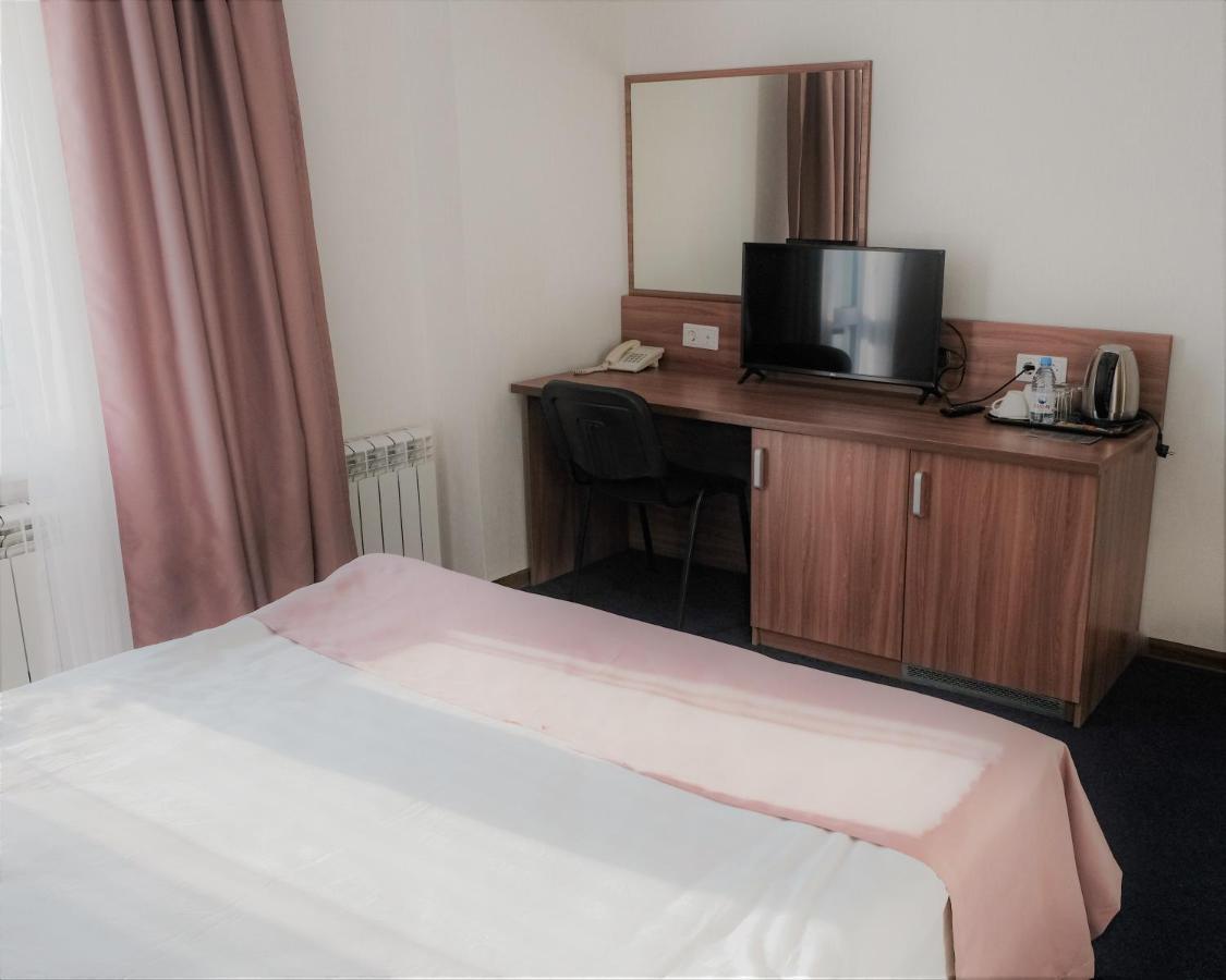 Boutique Hotel 1967 Aqsai Aksay Esterno foto