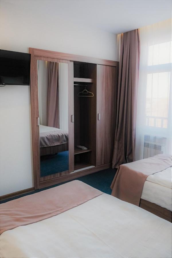 Boutique Hotel 1967 Aqsai Aksay Esterno foto